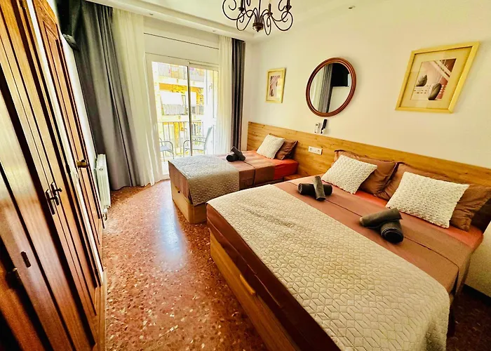 Appartement Newly Renovated Apartment, 6 Mins To The